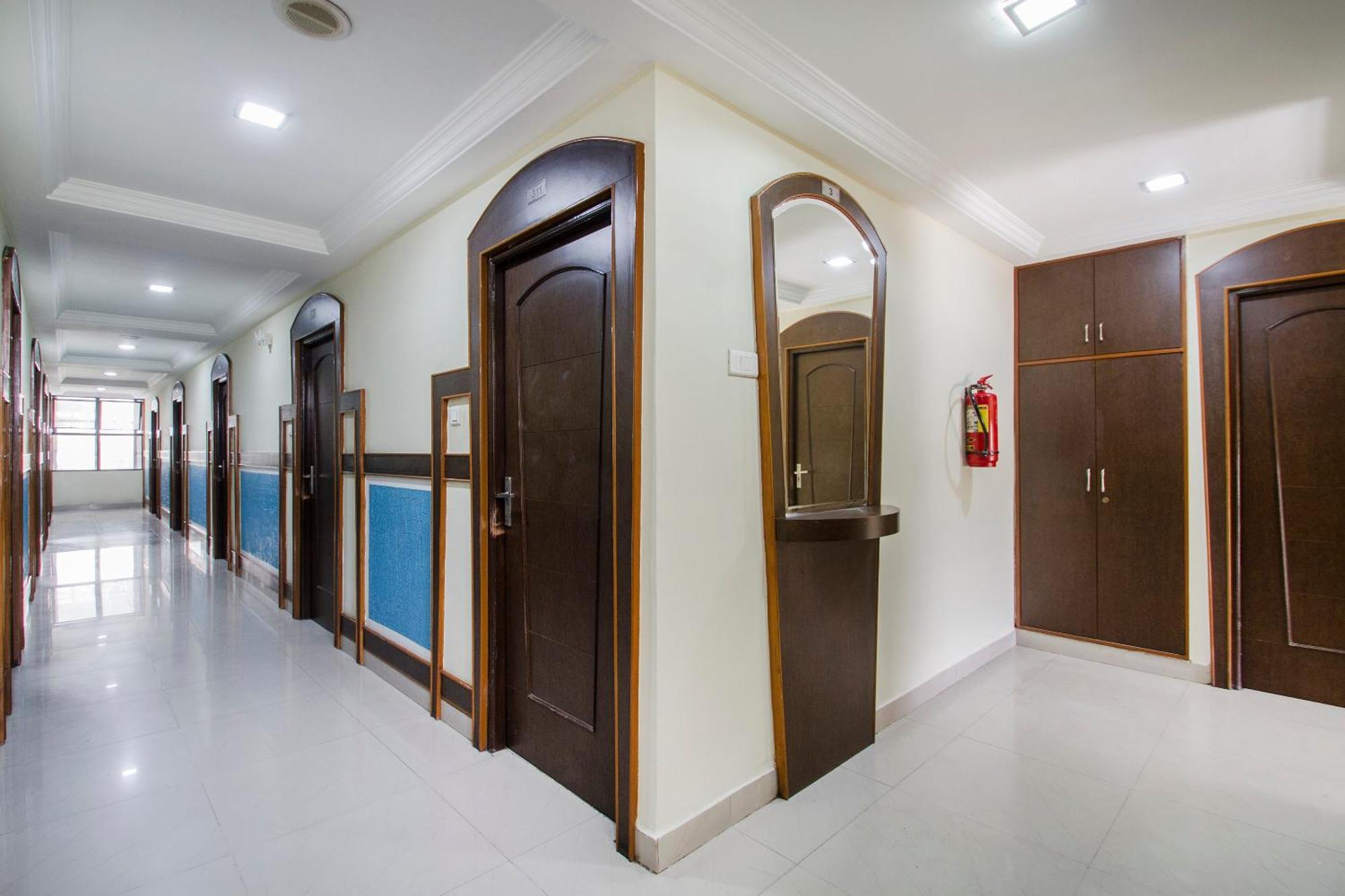 Hotel O Surya Residency Χιντεραμπάντ Εξωτερικό φωτογραφία