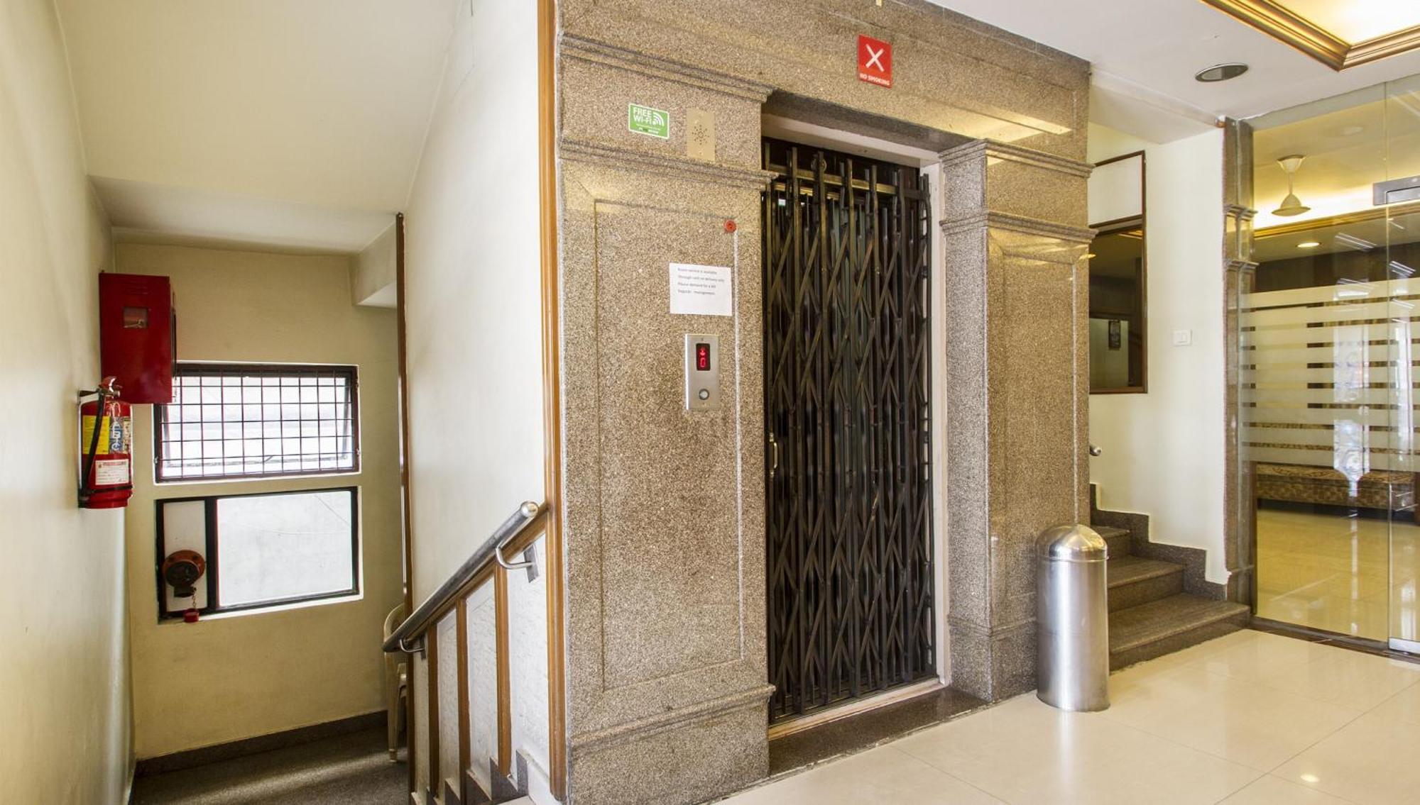 Hotel O Surya Residency Χιντεραμπάντ Εξωτερικό φωτογραφία