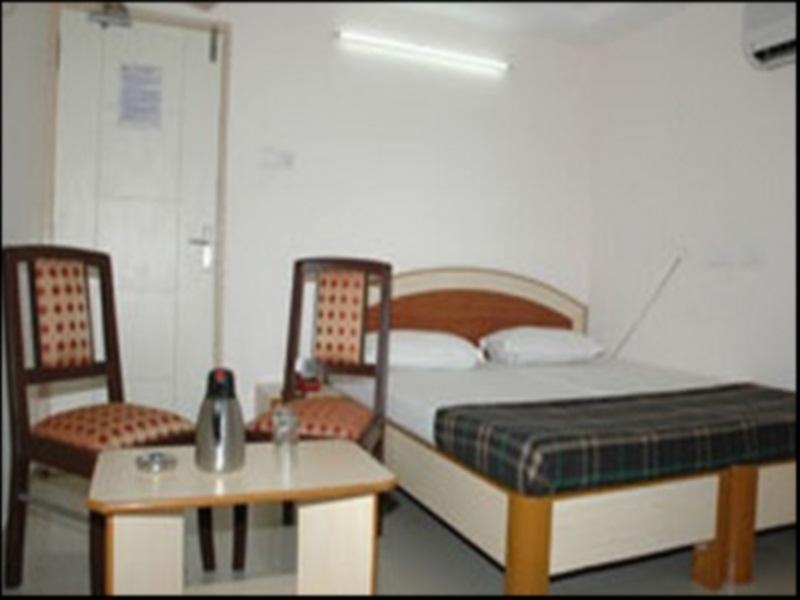 Hotel O Surya Residency Χιντεραμπάντ Εξωτερικό φωτογραφία